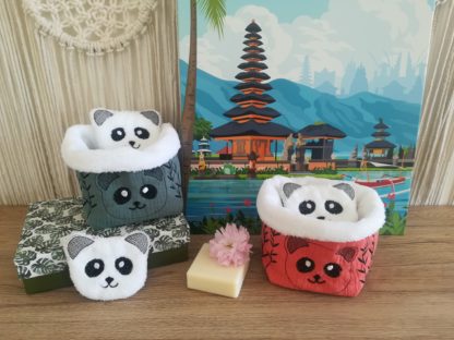 Photo Cotons démaquillants et pochon Panda en microfibre bambou Oeko-Tex